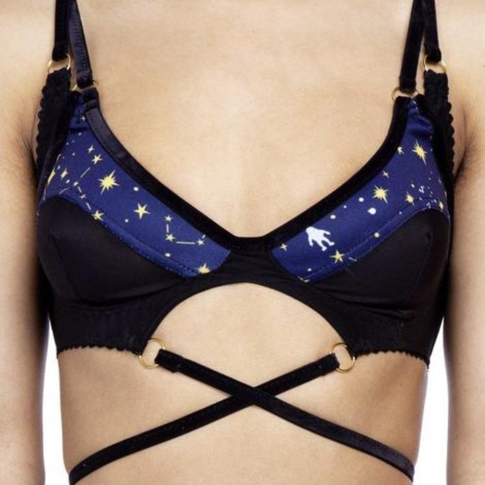 ColieCo Astrid Soft Cup Bondage Bra Star Print 32D